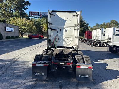 2023 Freightliner CASCADIA 126