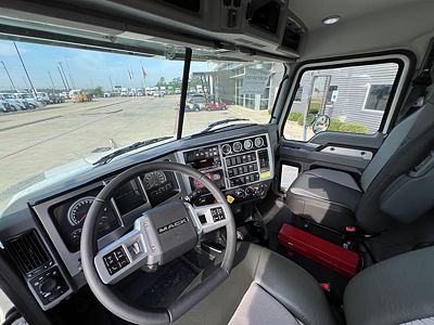2026 Mack GRANITE 64FT