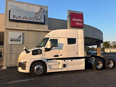 2026 Mack PIONEER 64T