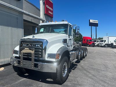 2027 Mack GR104F