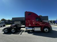 2020 Freightliner CASCADIA 126