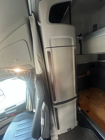 2024 Peterbilt 579