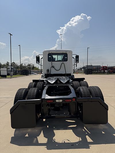 2020 Mack ANTHEM 64T