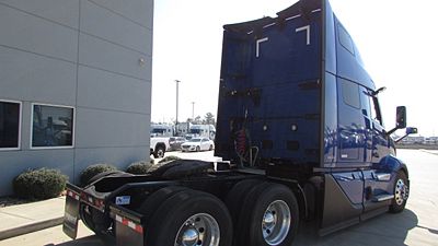 2026 Volvo VNL64T660