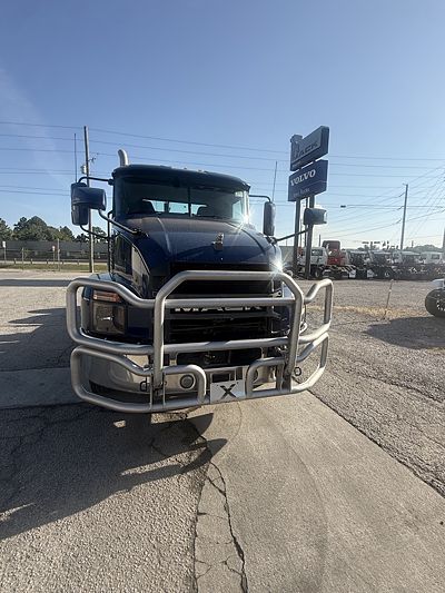 2022 Mack ANTHEM 64T