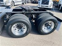 2015 Volvo VNL64T630