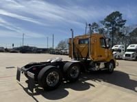 2021 Volvo VNL62T300