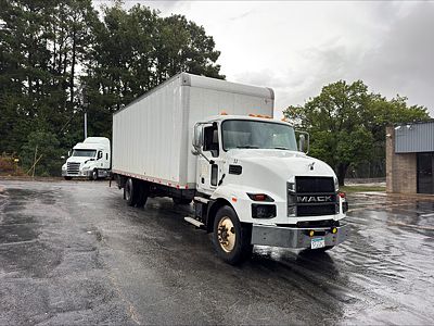 2022 Mack MD6