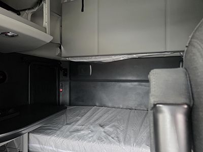 2022 Kenworth T680