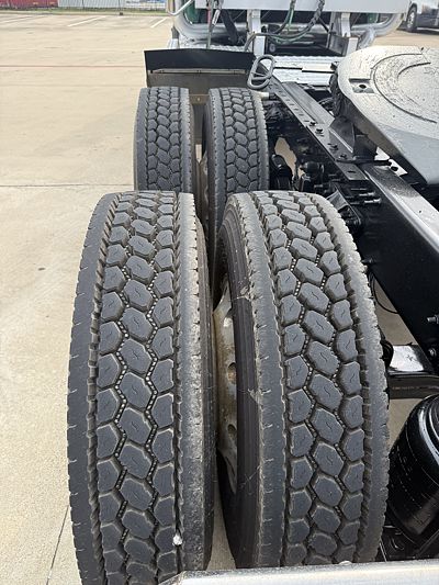 2025 Mack PIN64T