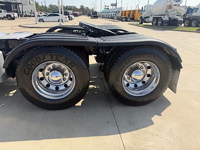 2020 Mack ANTHEM 64T