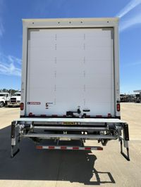 2025 Mack MD6
