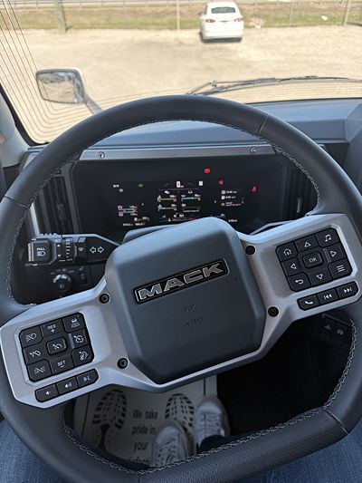 2026 Mack PIONEER 64T