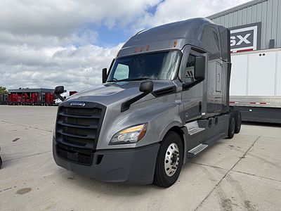 2022 Freightliner CASCADIA 126