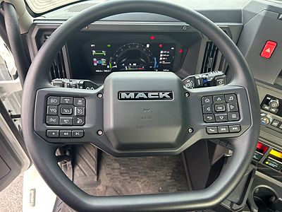 2027 Mack AN64TV04