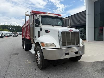 2017 Peterbilt 388
