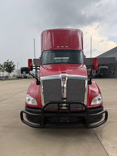 2021 Kenworth T680