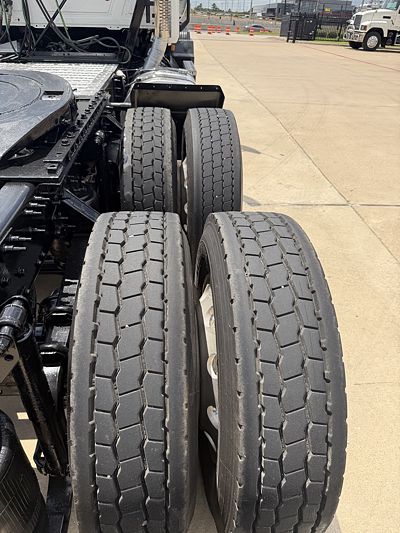 2019 Mack ANTHEM 64T