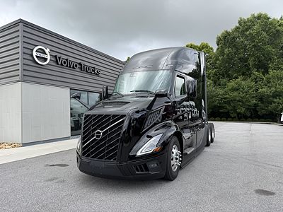 2027 Volvo VNL64T860