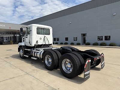 2020 Mack ANTHEM 64T