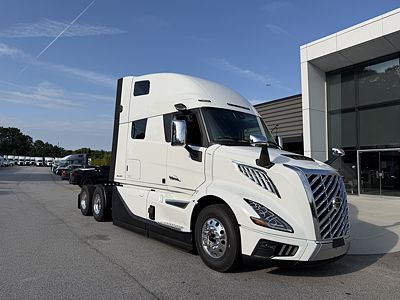 2027 Volvo VNL64T860