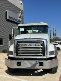 2025 Mack GRANITE 64BR