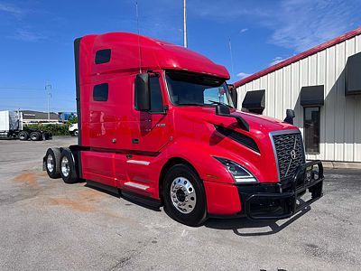 2021 Volvo VNL64T760