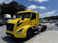 2019 Volvo VNR64T300