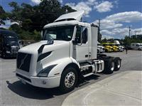 2018 Volvo VNR64T300