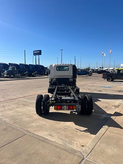 2026 Isuzu NPR-HD