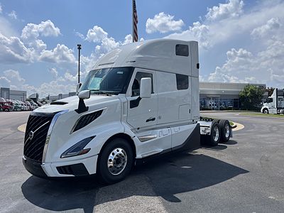 2026 Volvo VNL64T860