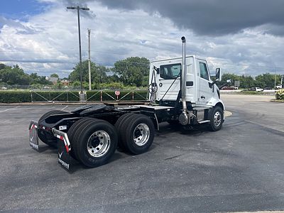 2027 Volvo VNR64T300