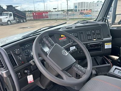2026 Volvo VHD64B300