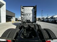 2023 Freightliner CASCADIA 126