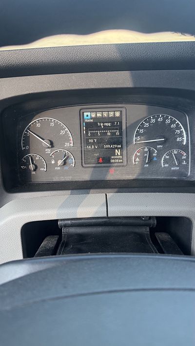 2020 Freightliner CASCADIA 126