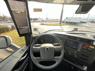 2027 Volvo VNL64T860