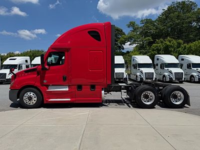 2023 Freightliner CASCADIA 126