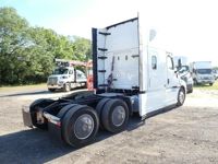 2023 Freightliner CASCADIA 126