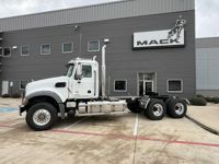 2026 Mack GRANITE 64FT
