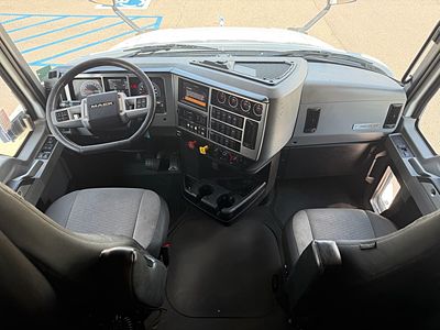 2023 Mack AN64T