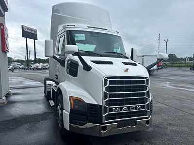 2027 Mack AN64TV04