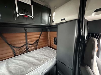 2024 Freightliner CASCADIA 126