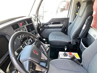 2026 Kenworth T880