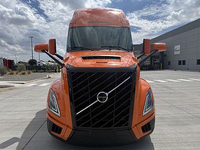 2026 Volvo VNL64T860
