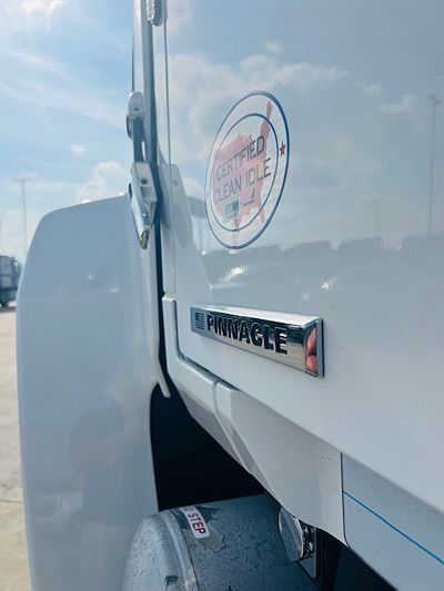 2026 Mack PINNACLE 64T
