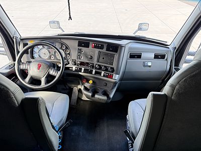 2021 Kenworth T680