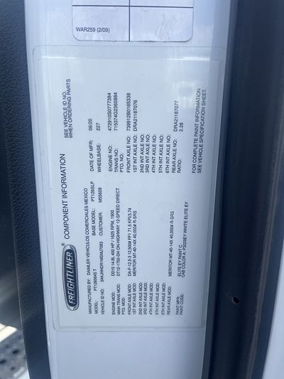 2021 Freightliner CASCADIA 125