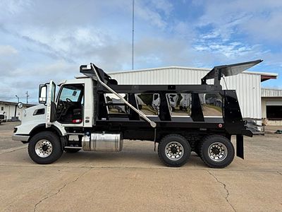 2027 Volvo VHD64B300