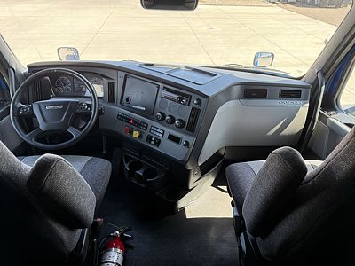 2022 Freightliner CASCADIA 126