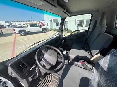 2025 Isuzu NRR